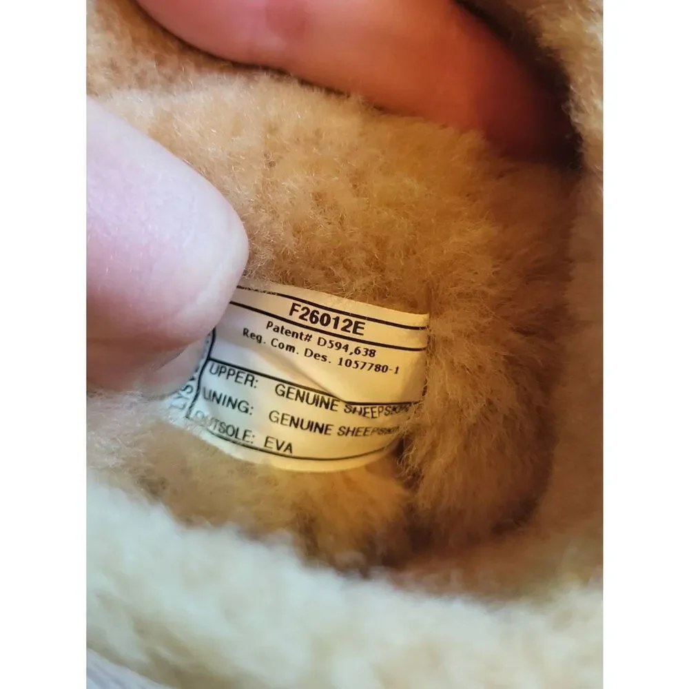 Y2K Vintage UGG Australia Boots Women's 7 Tan Leather Sheepskin Classic Tall